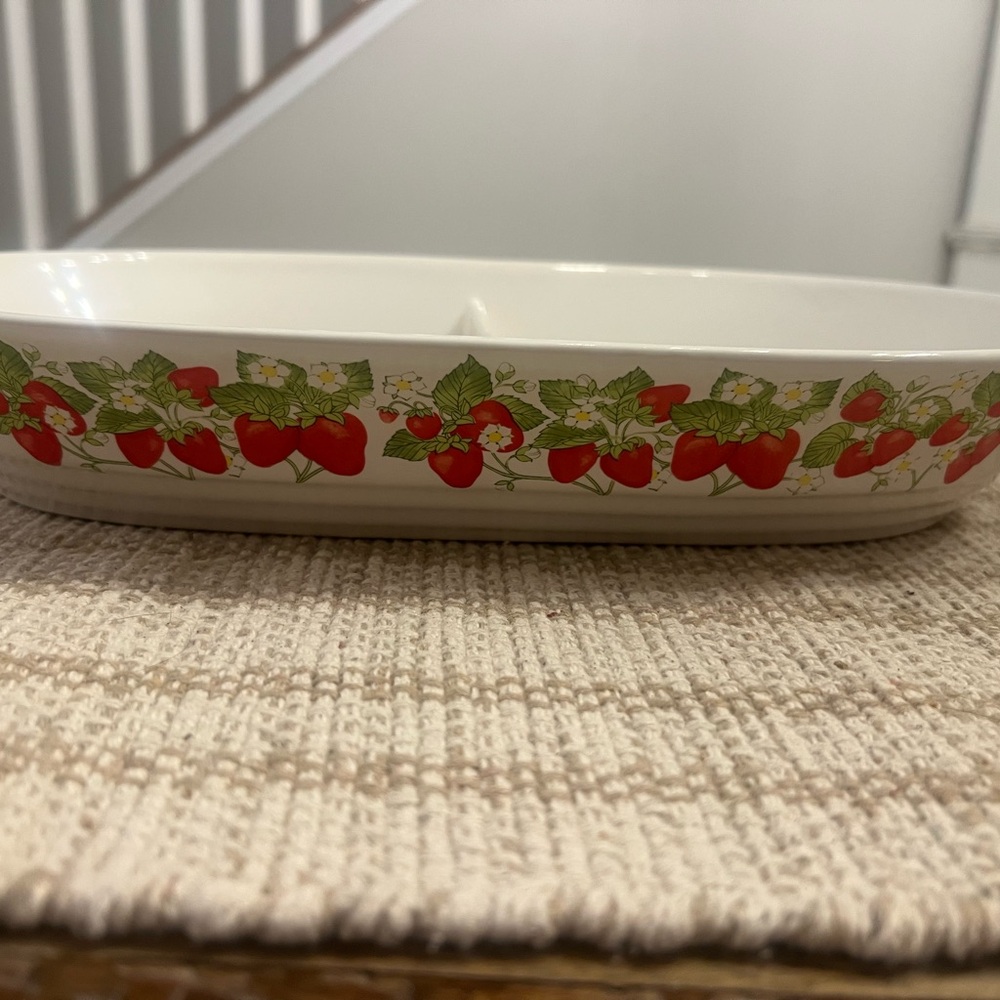 Strawberry Pattern Ceramic Divided Bake and Serve Dish